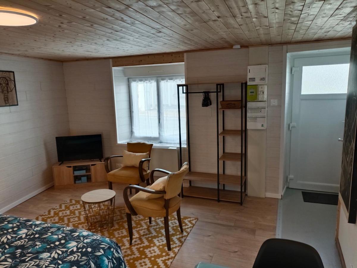 Apartament Joli Studio Rosporden Zewnętrze zdjęcie